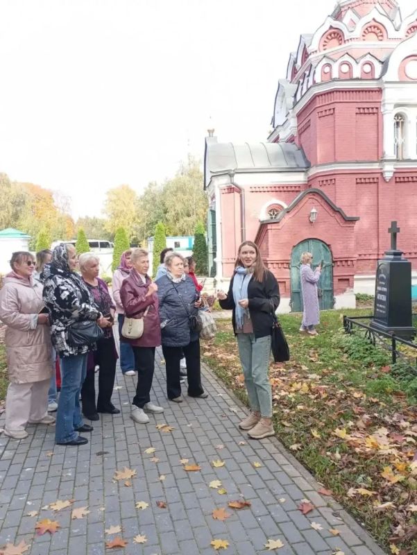 Участники королёвского клуба «Активное долголетие» совершили познавательную поездку по городскому округу Балашиха Участники королёвского клуба «Активное долголетие» совершили познавательную поездку по городскому округу Балашиха