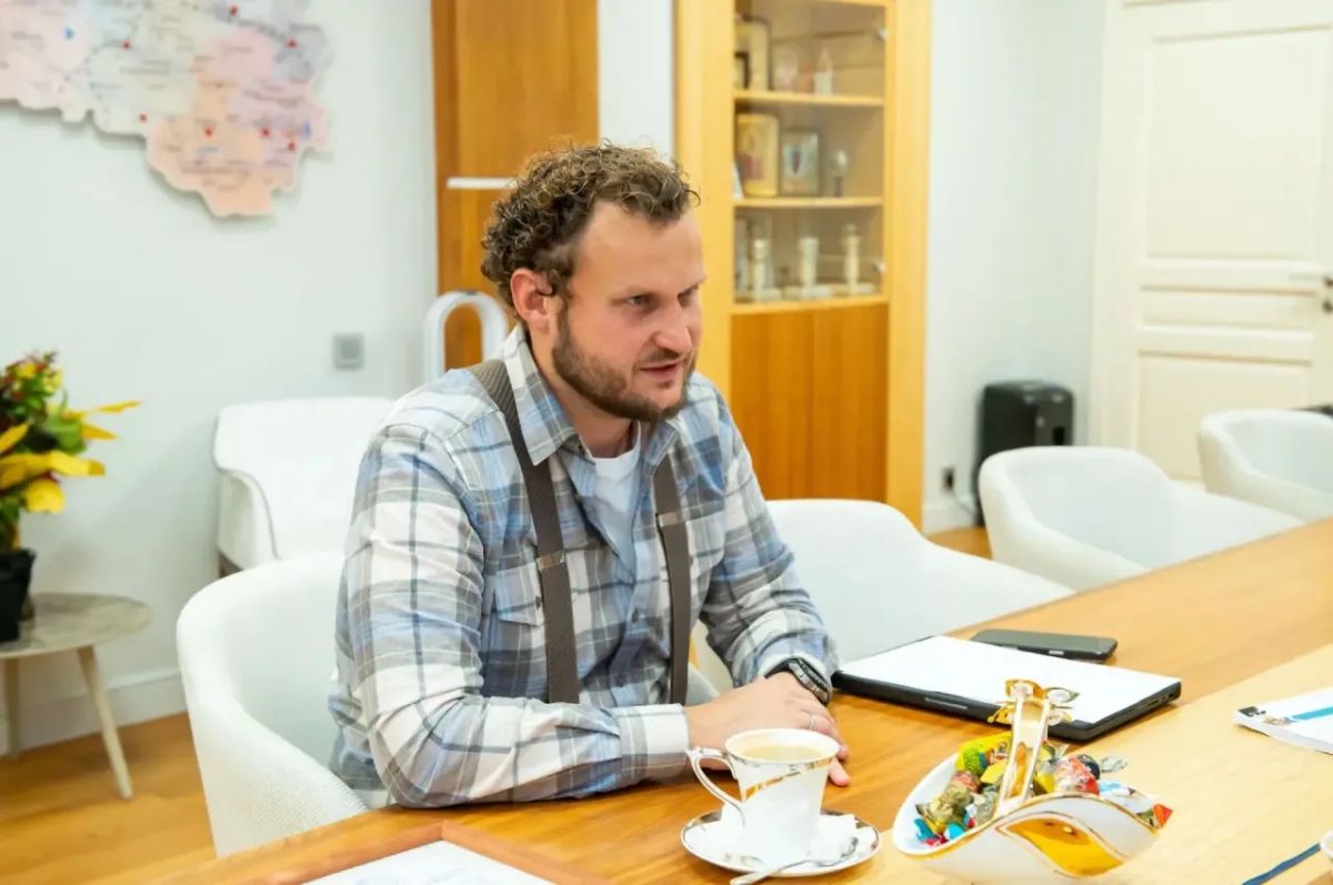 Татьяна Витушева: Накануне Дня работников сельского хозяйства и перерабатывающей промышленности провела рабочую встречу с Олегом Сиротой — одним из самых известных фермеров России и жителем нашего округа Татьяна Витушева: Накануне Дня работников сельского хозяйства и перерабатывающей промышленности провела рабочую встречу с Олегом Сиротой — одним из самых известных фермеров России и жителем нашего округа