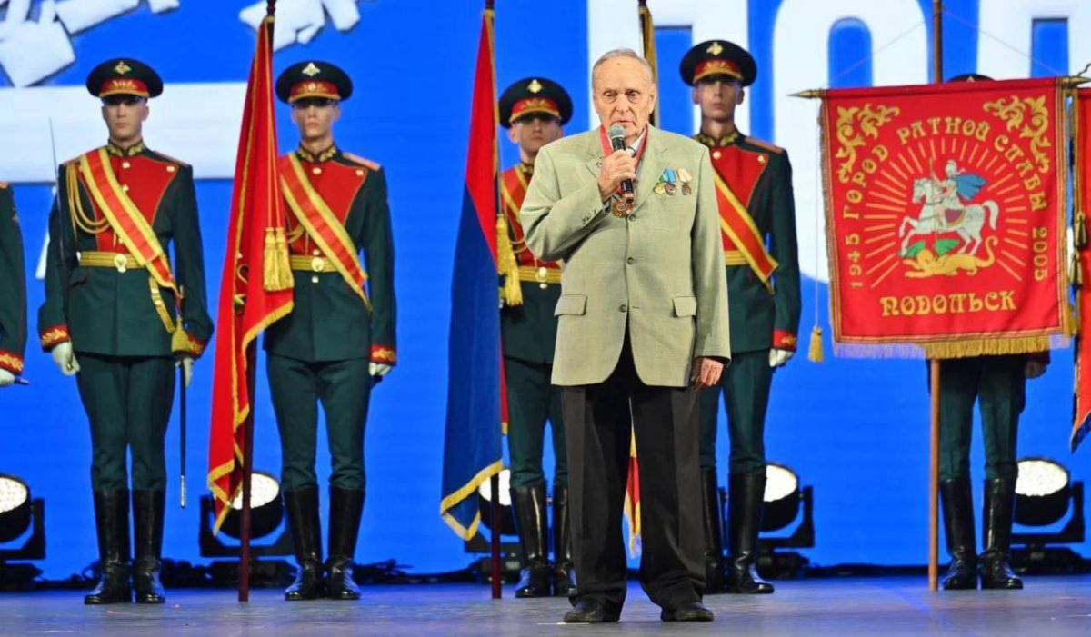 Эдуард Зелинский стал «Почётным гражданином Подольска» Эдуард Зелинский стал «Почётным гражданином Подольска»
