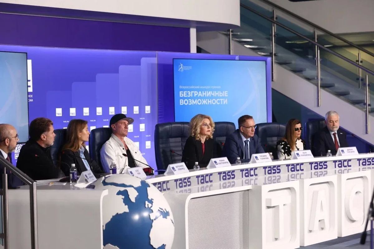 Татьяна Голикова дала старт всероссийскому конкурсу-премии «Безграничные возможности» Татьяна Голикова дала старт всероссийскому конкурсу-премии «Безграничные возможности»