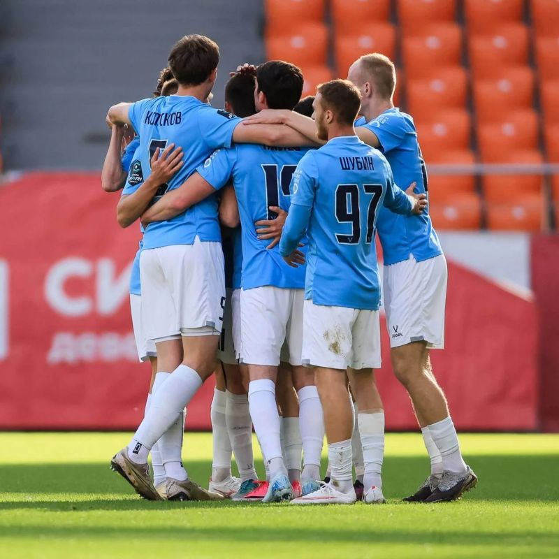 «Велес» снова в числе лидеров