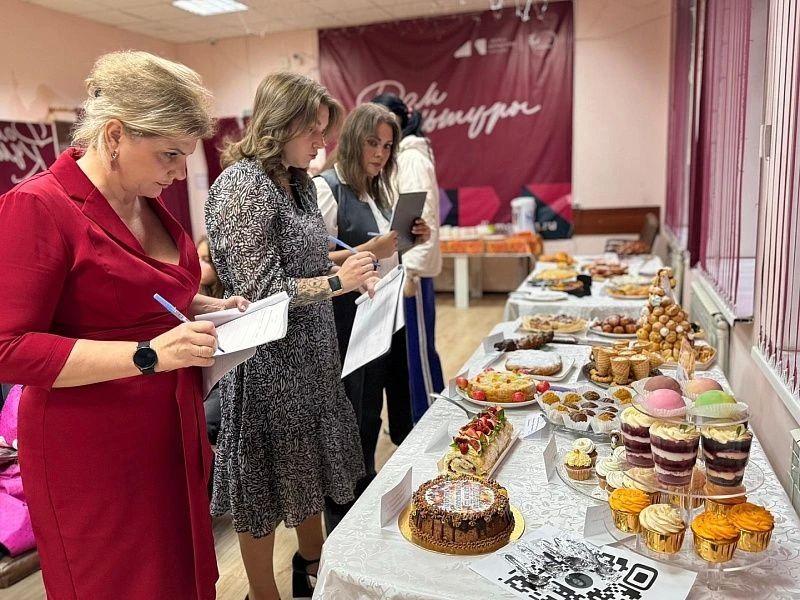 10 октября в Доме культуры села Барановское состоялось мероприятие, посвящённое Всемирному дню хлеба, в рамках которого прошёл ежегодный кулинарный конкурс «Хлеб — всему голова!» 10 октября в Доме культуры села Барановское состоялось мероприятие, посвящённое Всемирному дню хлеба, в рамках которого прошёл ежегодный кулинарный конкурс «Хлеб — всему голова!»