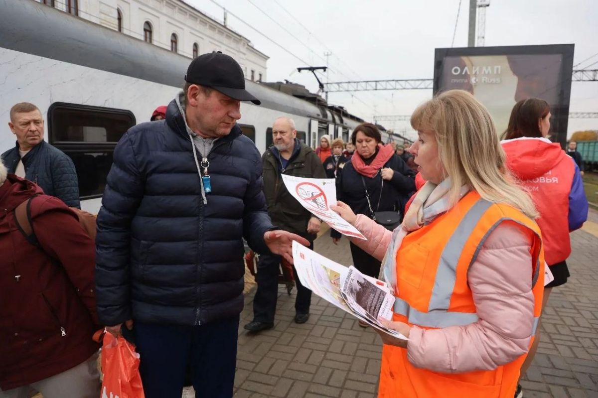 На железнодорожной станции «Серпухов» прошла акция «Сохрани себе жизнь» На железнодорожной станции «Серпухов» прошла акция «Сохрани себе жизнь»