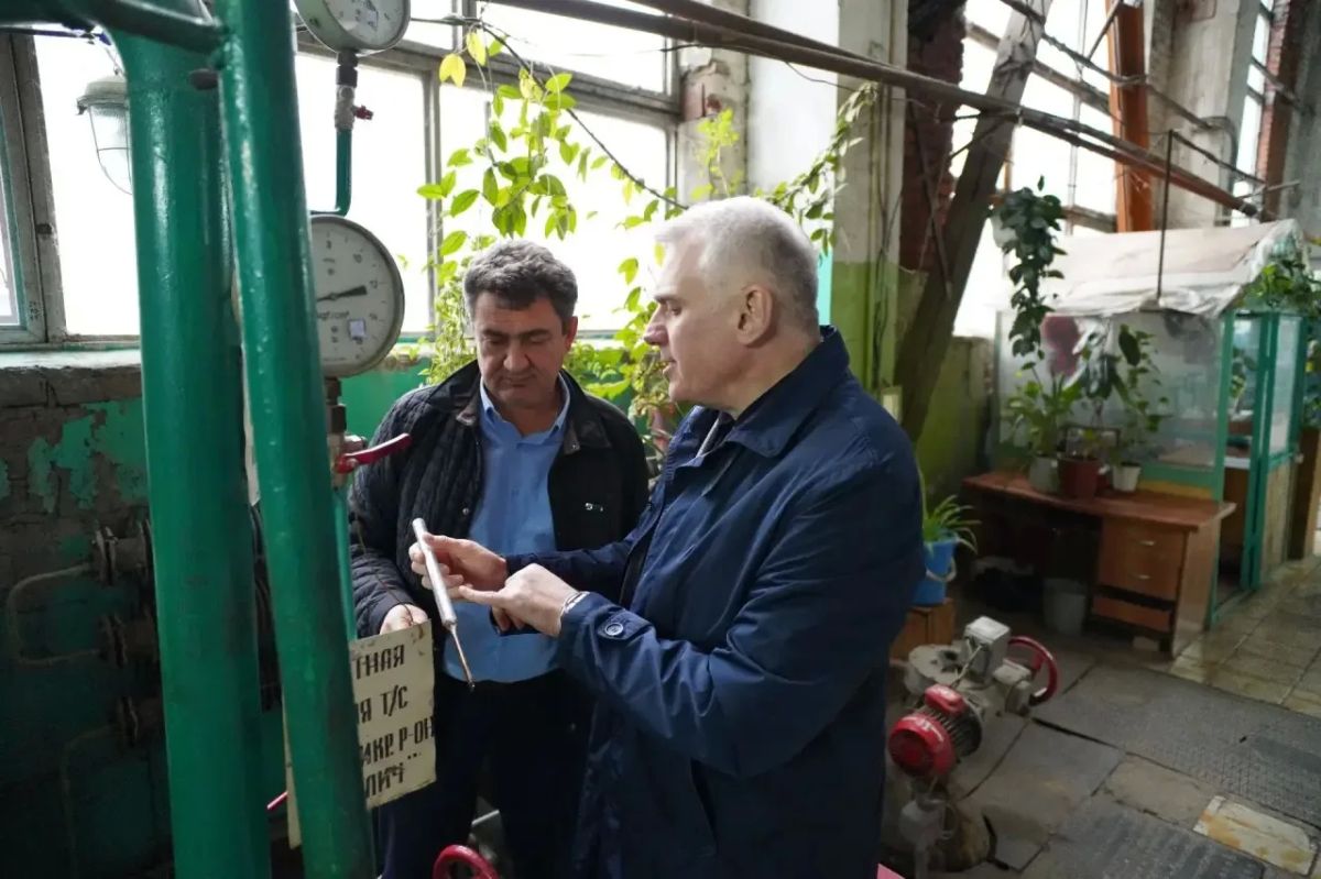 Сегодня выехал на котельные, чтобы лично проверить, как они работают во время отопительного сезона Сегодня выехал на котельные, чтобы лично проверить, как они работают во время отопительного сезона