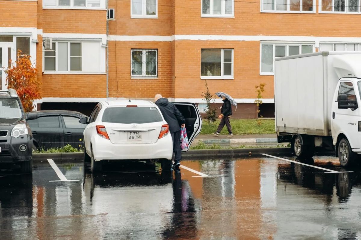 Встретился с жителями микрорайона Богородский Встретился с жителями микрорайона Богородский