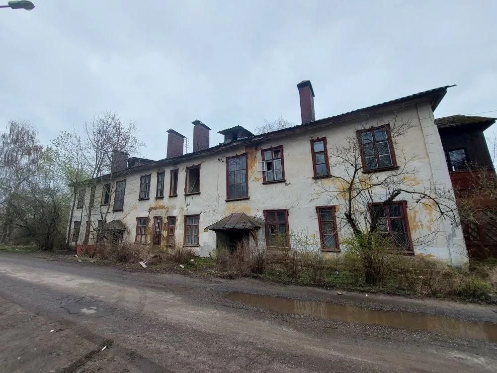 В Пушкино снесли три аварийных жилых дома, которые были признаны непригодными для дальнейшего проживания: В Пушкино снесли три аварийных жилых дома, которые были признаны непригодными для дальнейшего проживания: