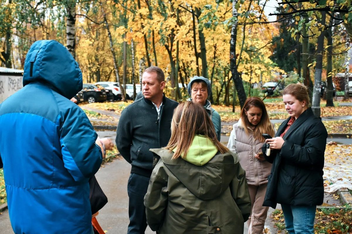 В мкр Дзержинец решили затяжную проблему с подвалом В мкр Дзержинец решили затяжную проблему с подвалом