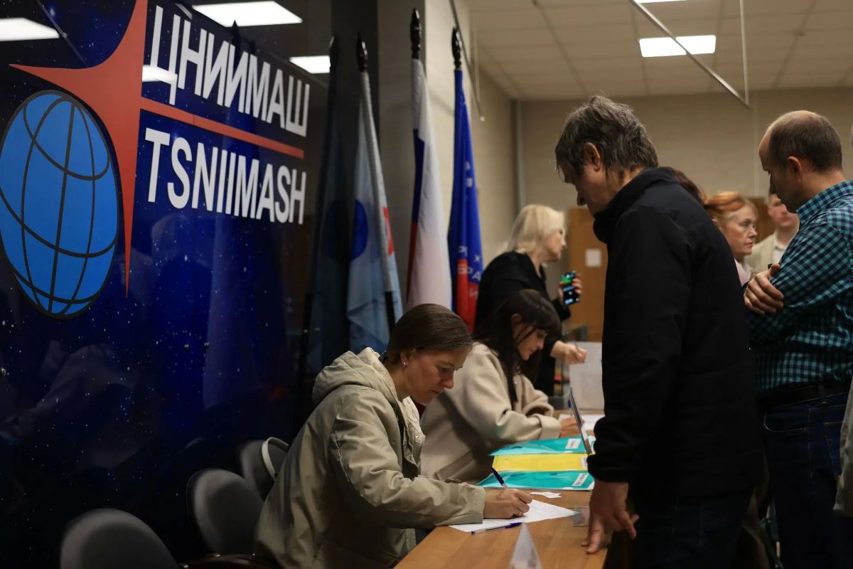 В Королёве прошла «Выездная администрация» для сотрудников городского предприятия В Королёве прошла «Выездная администрация» для сотрудников городского предприятия
