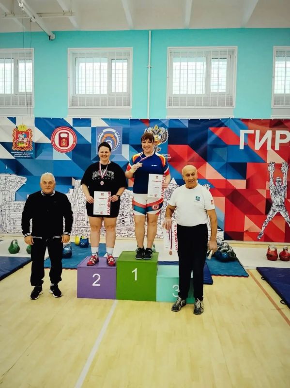 Ступинские спортсмены приняли участие в соревнованиях по гиревому спорту Ступинские спортсмены приняли участие в соревнованиях по гиревому спорту