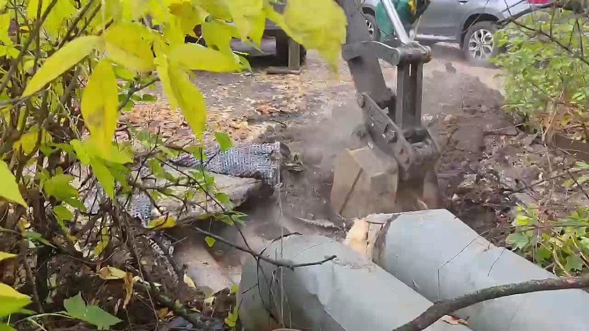В Химках ведут ремонт сетей отопления и горячего водоснабжения