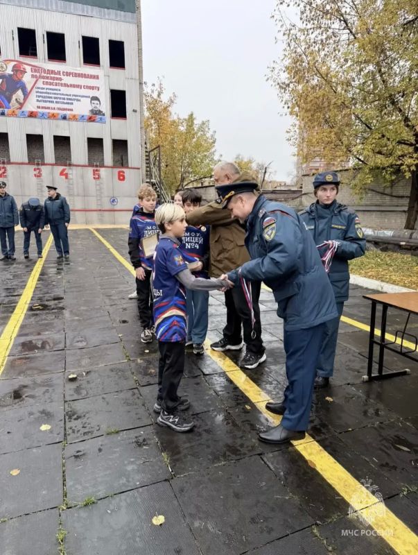 Наследие героев: в Люберцах дан старт новому турниру по пожарно-спасательному спорту Наследие героев: в Люберцах дан старт новому турниру по пожарно-спасательному спорту