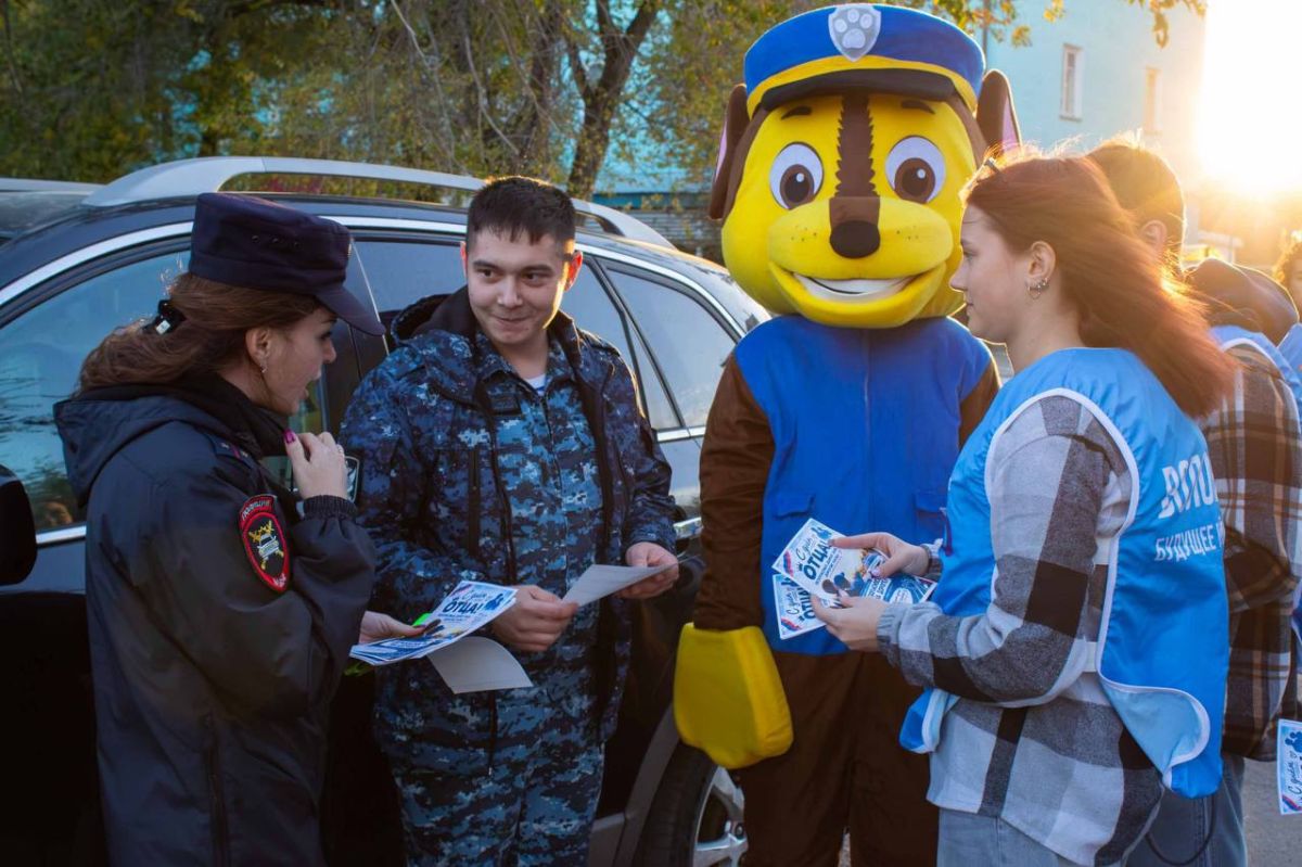 «Для детей главный пример - Вы»: Госавтоинспекция Подмосковья поздравляет «Для детей главный пример - Вы»: Госавтоинспекция Подмосковья поздравляет