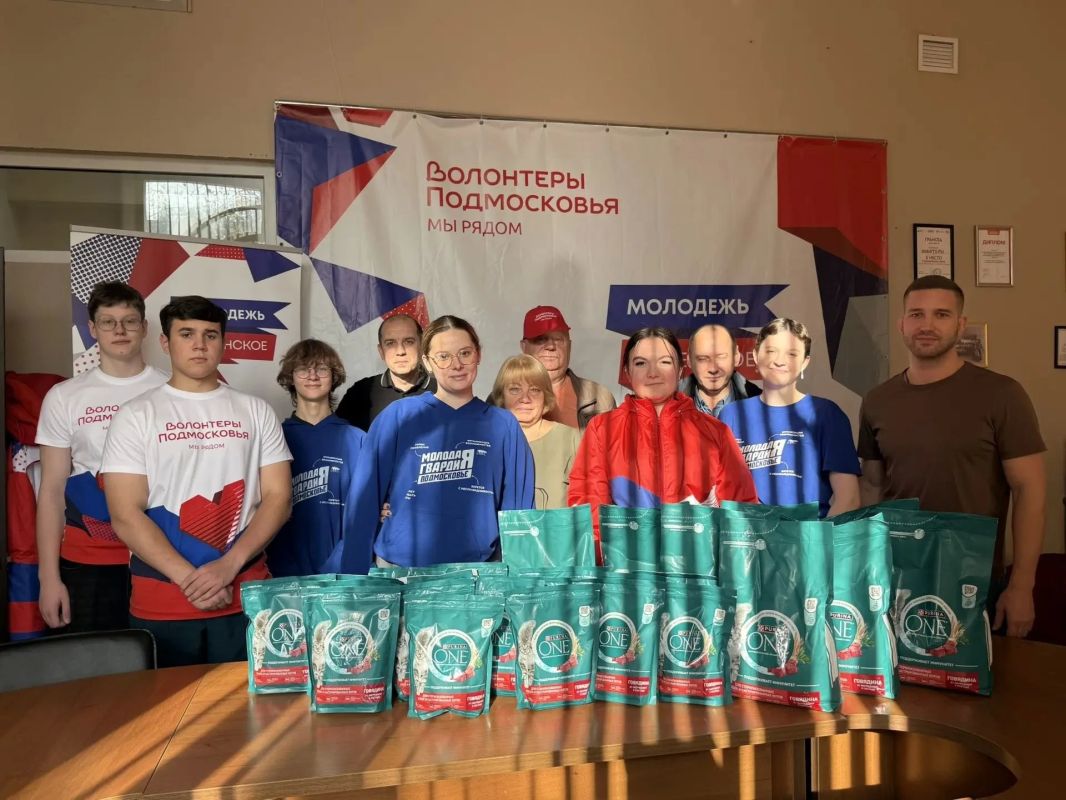 Добровольцы Раменского штаба «Волонтёры Подмосковья» и активисты «Молодой Гвардии» приняли участие в региональной благотворительной акции «Помощь приюту для животных «Дай лапу» Добровольцы Раменского штаба «Волонтёры Подмосковья» и активисты «Молодой Гвардии» приняли участие в региональной благотворительной акции «Помощь приюту для животных «Дай лапу»