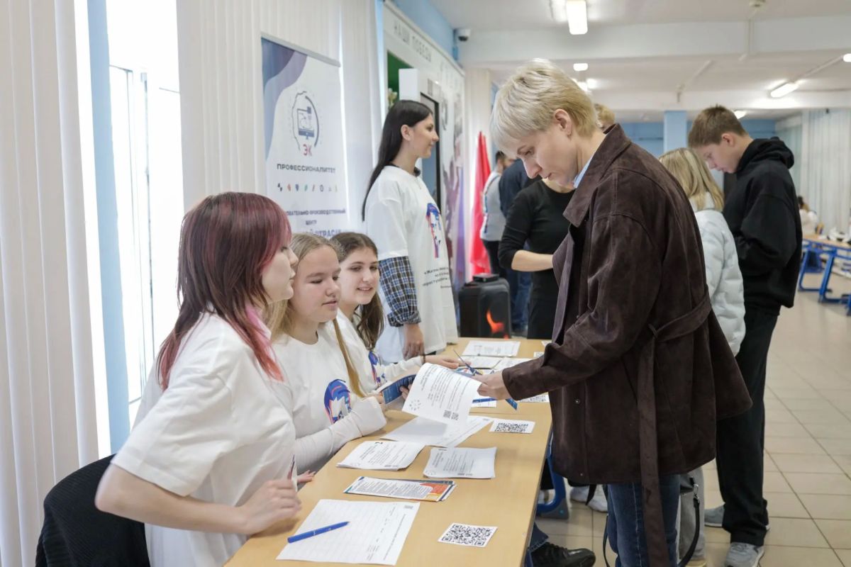 В Электростальском колледже прошёл Всероссийский Единый день открытых дверей федерального проекта «Профессионалитет» национального проекта «Молодёжь и дети» В Электростальском колледже прошёл Всероссийский Единый день открытых дверей федерального проекта «Профессионалитет» национального проекта «Молодёжь и дети»