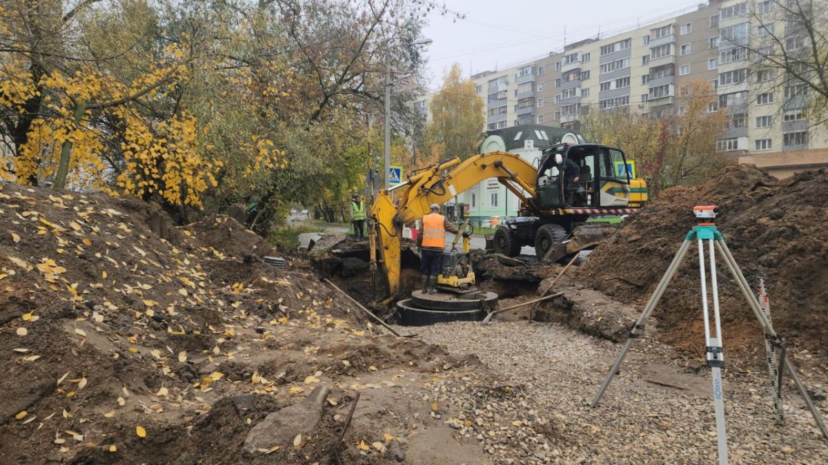 В Пушкино продолжается капремонт автомобильного моста через реку Серебрянку