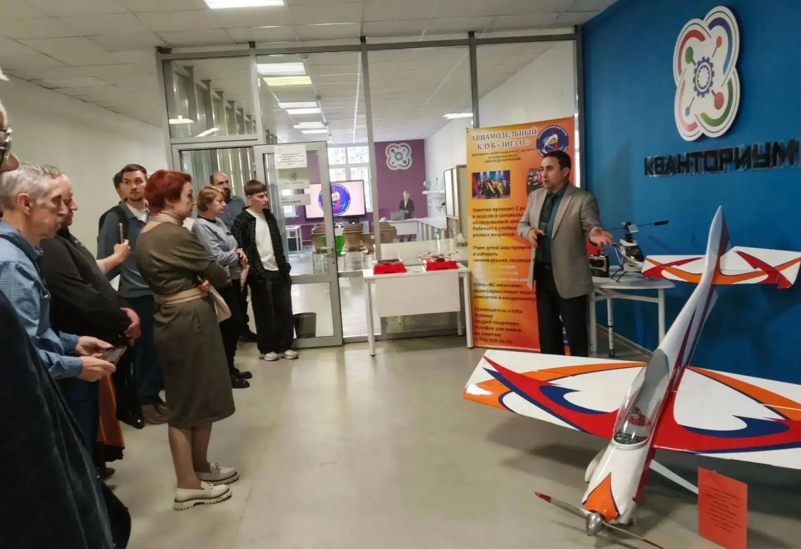 Красногорские авиамоделисты поделились опытом на областном семинаре Красногорские авиамоделисты поделились опытом на областном семинаре