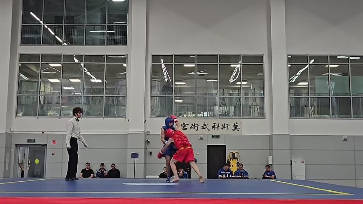 Девять медалей привезли королёвские спортсмены с чемпионата и первенства России по ушу-саньда