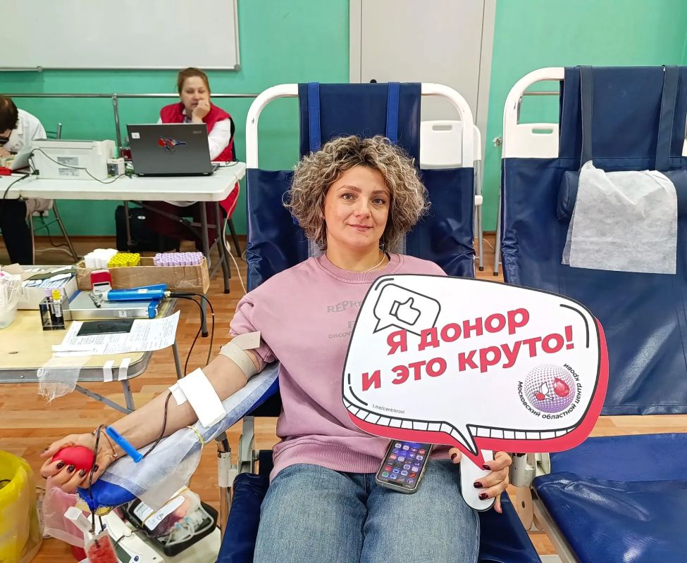 В Молодежном центре прошла выездная донорская акция В Молодежном центре прошла выездная донорская акция