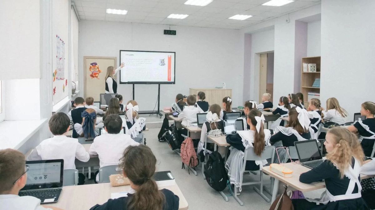 Учащиеся люберецкого лицея №4 изучают цифровую грамотность на киберуроках