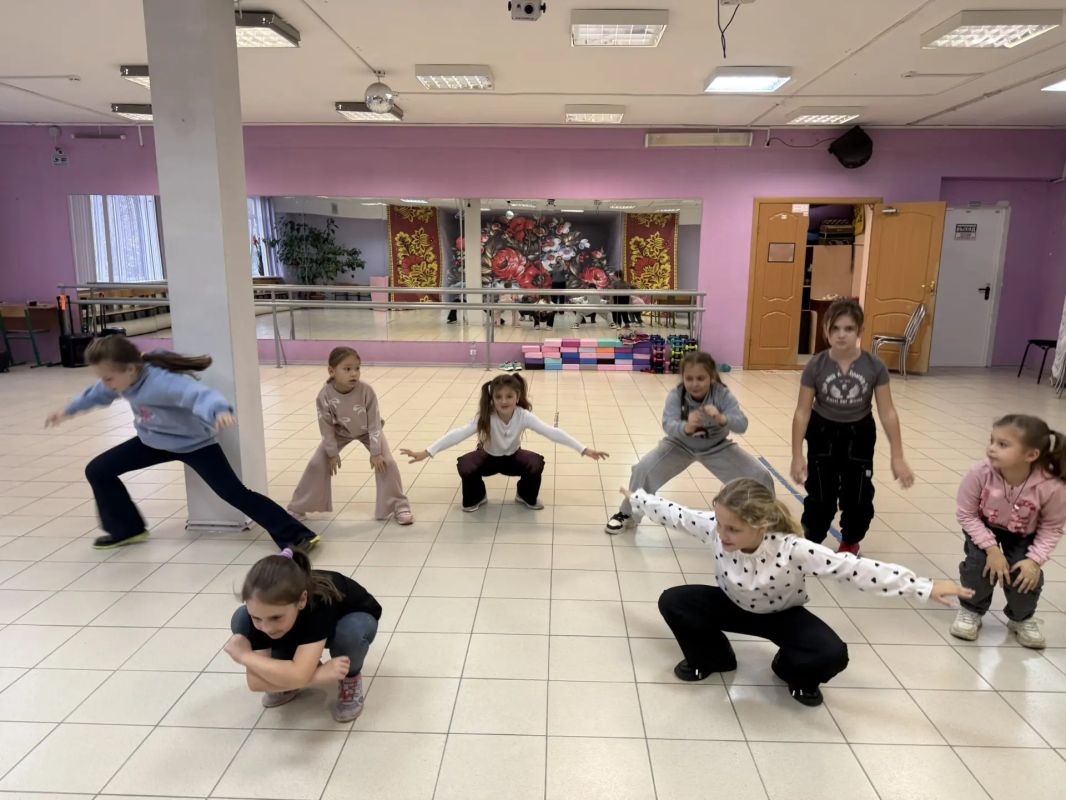 Наши новости. В ДК «Меридиан» м.о. Чехов, прошёл познавательный час «Добрые советы Мойдодыра и доктора Чистюлькина» Наши новости. В ДК «Меридиан» м.о. Чехов, прошёл познавательный час «Добрые советы Мойдодыра и доктора Чистюлькина»