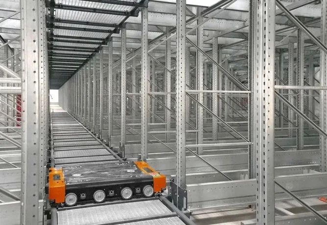 Руслан Заголовацкий: 3D-шаттлы собственного производства Руслан Заголовацкий: 3D-шаттлы собственного производства