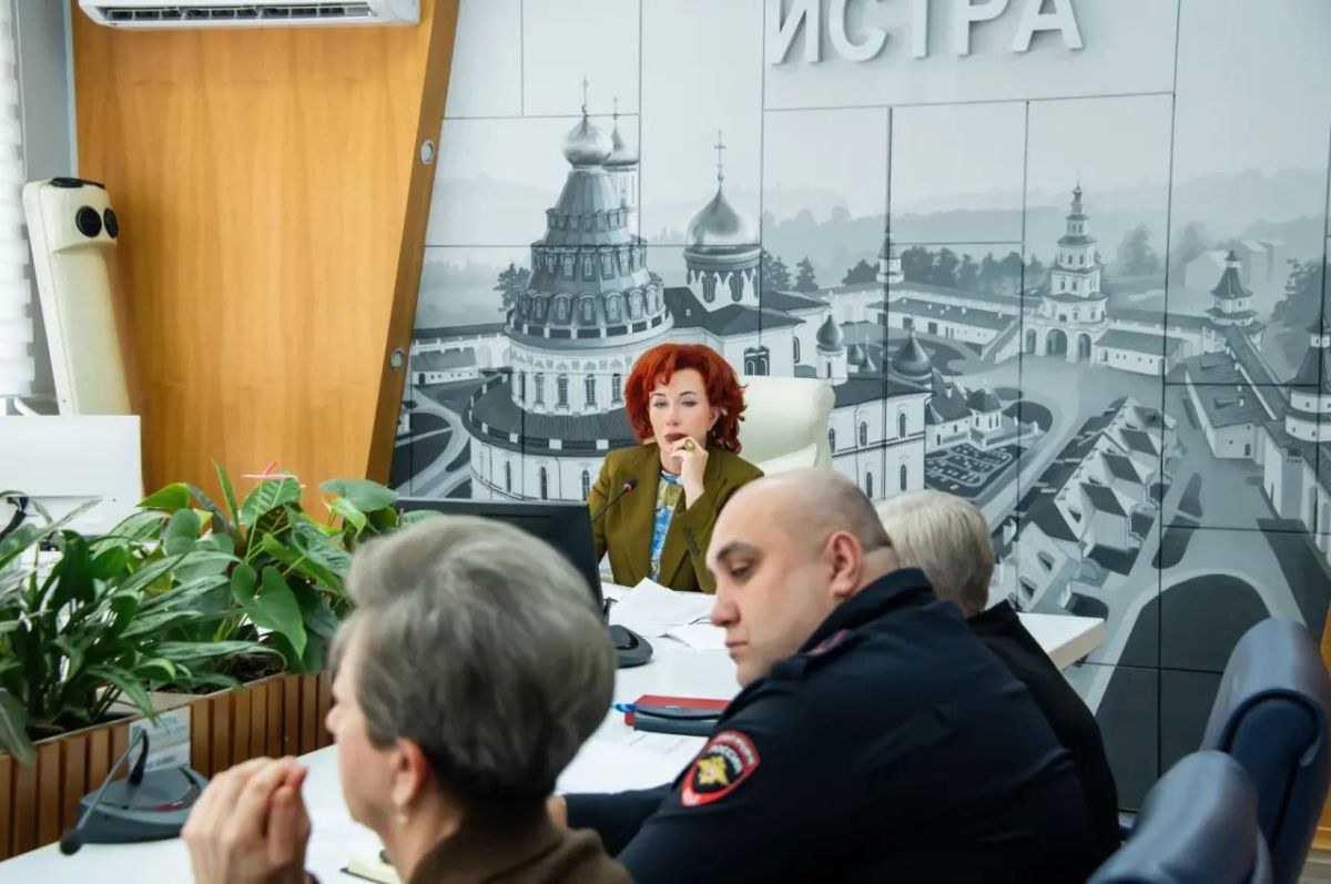 Татьяна Витушева: На рабочем совещании с главами округов под руководством губернатора Подмосковья Андрея Воробьёва обсудили модернизацию наружного освещения Татьяна Витушева: На рабочем совещании с главами округов под руководством губернатора Подмосковья Андрея Воробьёва обсудили модернизацию наружного освещения
