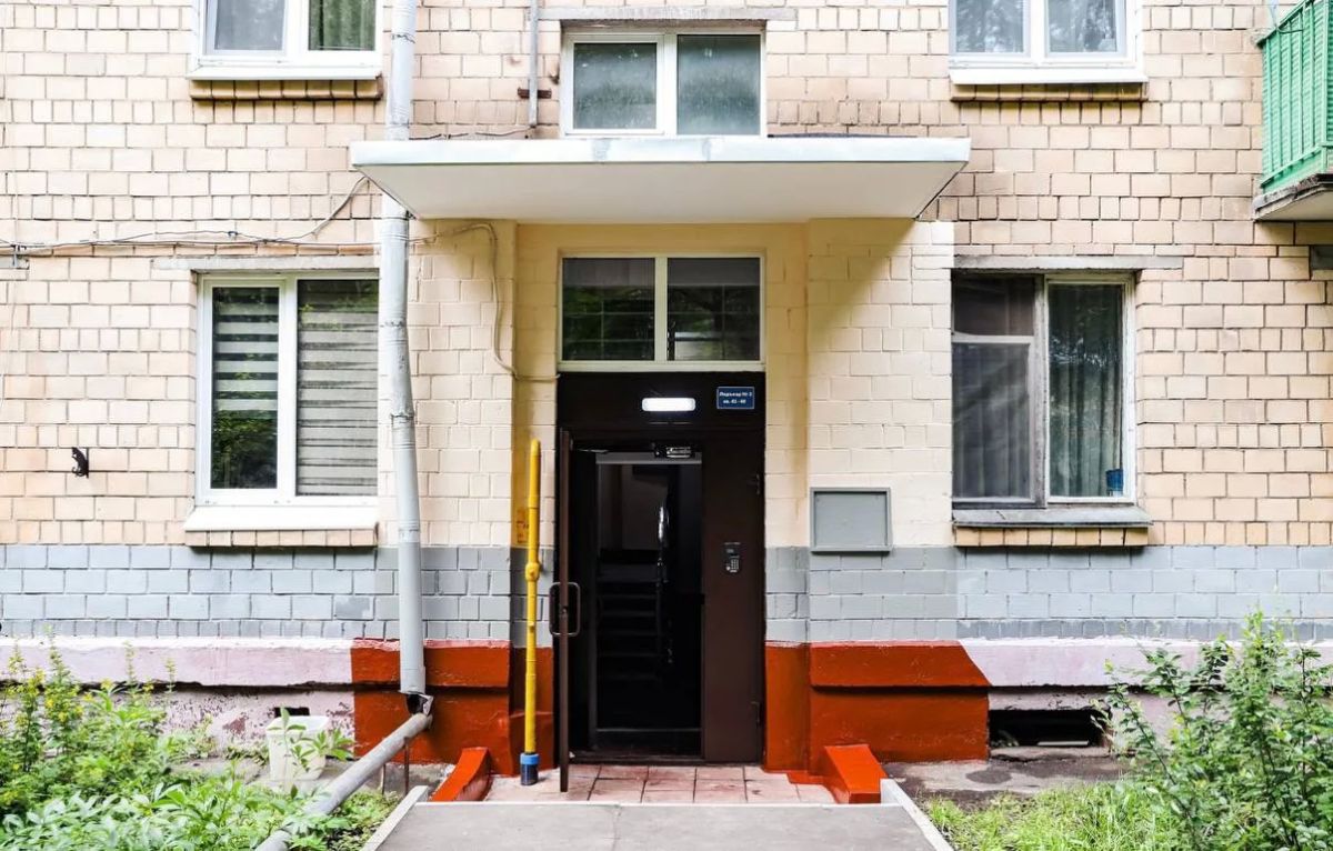 В Подмосковье по программе «Мой подъезд» обновили более 1 900 подъездов В Подмосковье по программе «Мой подъезд» обновили более 1 900 подъездов