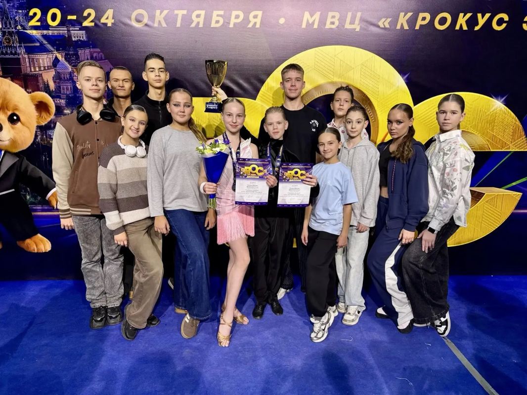 Russian Open DanceSport Championships: серебро у воспитанников «Радуги танца» Russian Open DanceSport Championships: серебро у воспитанников «Радуги танца»