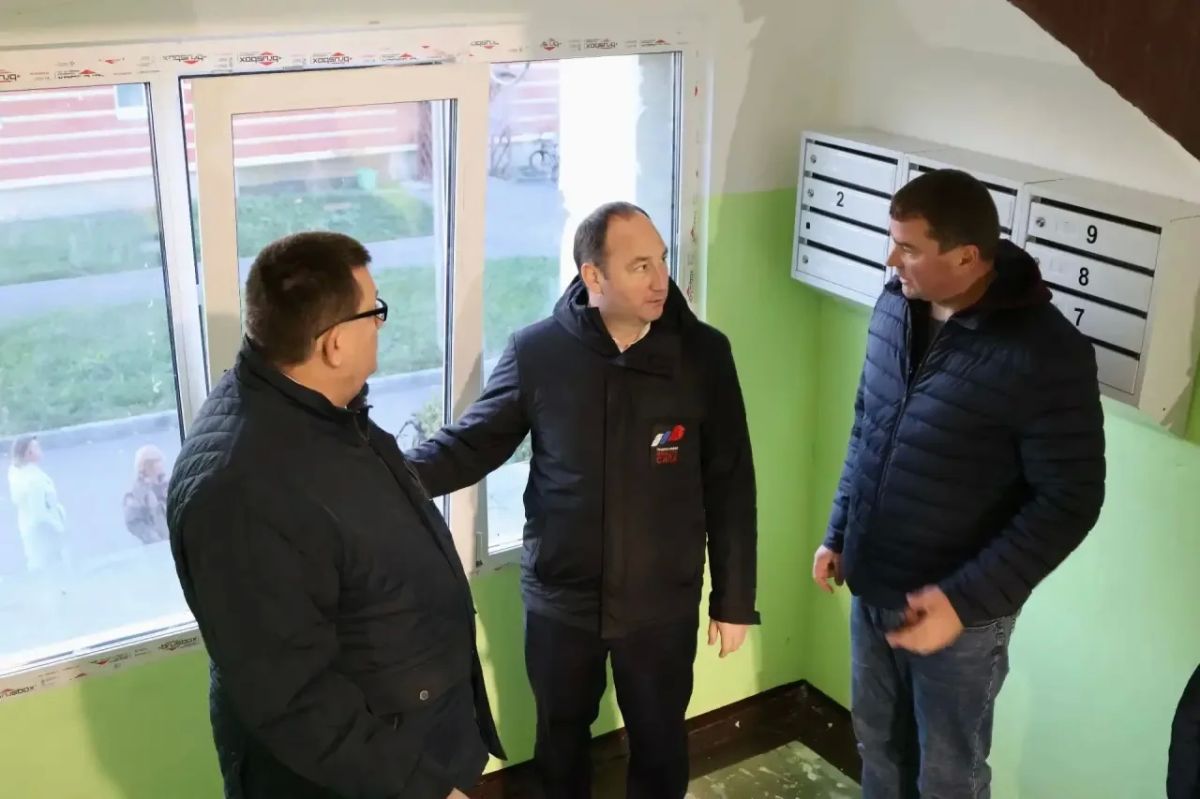 Сергей Мужальских: Проверил результаты благоустройства дворовой территории у домов № 1, 3 и 5 на улице Молодёжной в селе Аксиньино Сергей Мужальских: Проверил результаты благоустройства дворовой территории у домов № 1, 3 и 5 на улице Молодёжной в селе Аксиньино