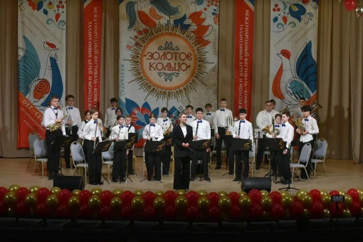 69 лет Детской школе искусств Долгопрудного 69 лет Детской школе искусств Долгопрудного