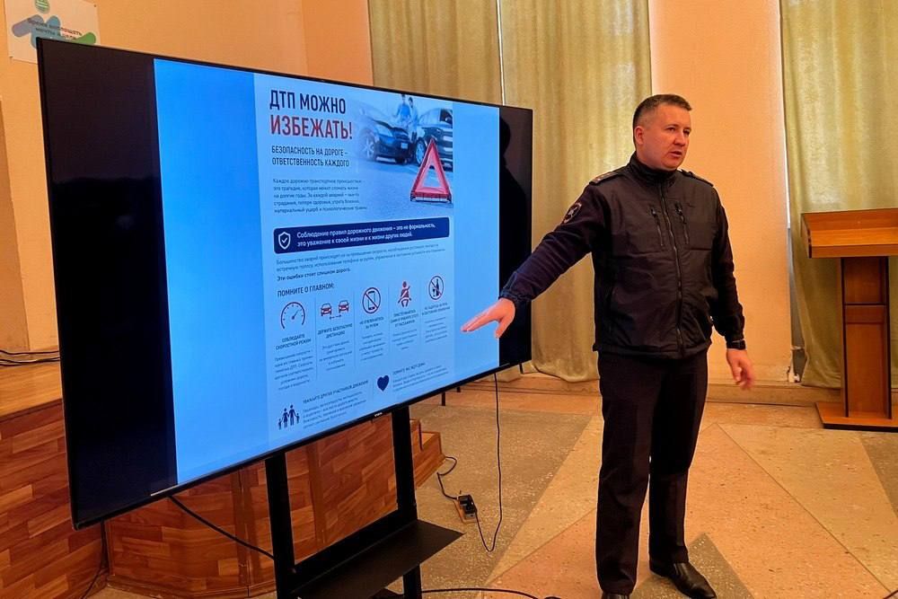 Госавтоинспекция УМВД России на комплексе «Байконур»: краш-курс, который заставляет задуматься Госавтоинспекция УМВД России на комплексе «Байконур»: краш-курс, который заставляет задуматься