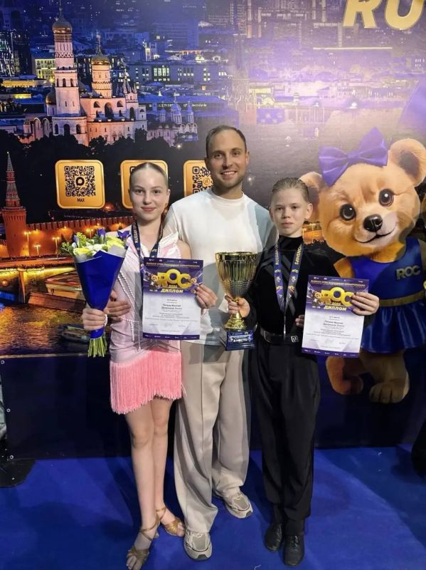 Russian Open DanceSport Championships: серебро у воспитанников «Радуги танца» Russian Open DanceSport Championships: серебро у воспитанников «Радуги танца»