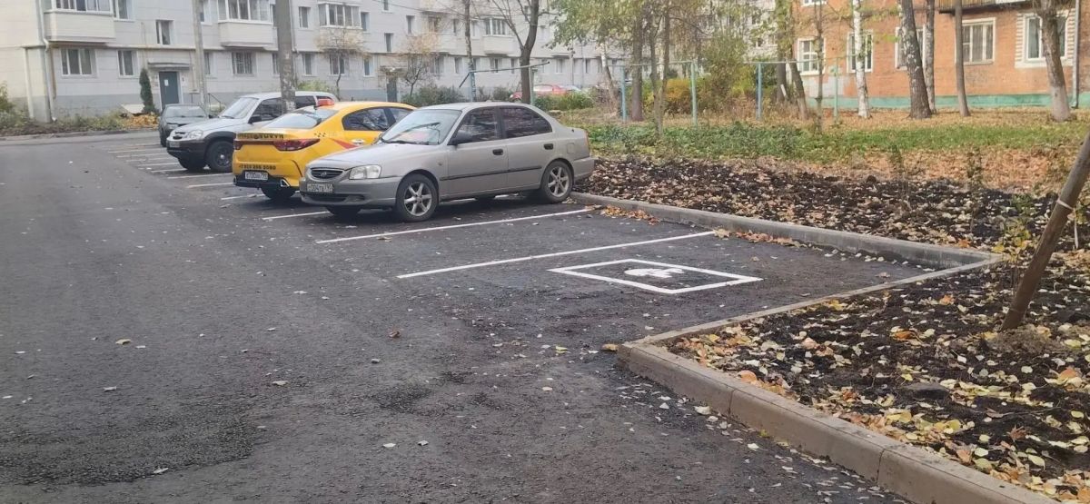 Контроль благоустройства: ремонт дворовой территории в 25-м квартале