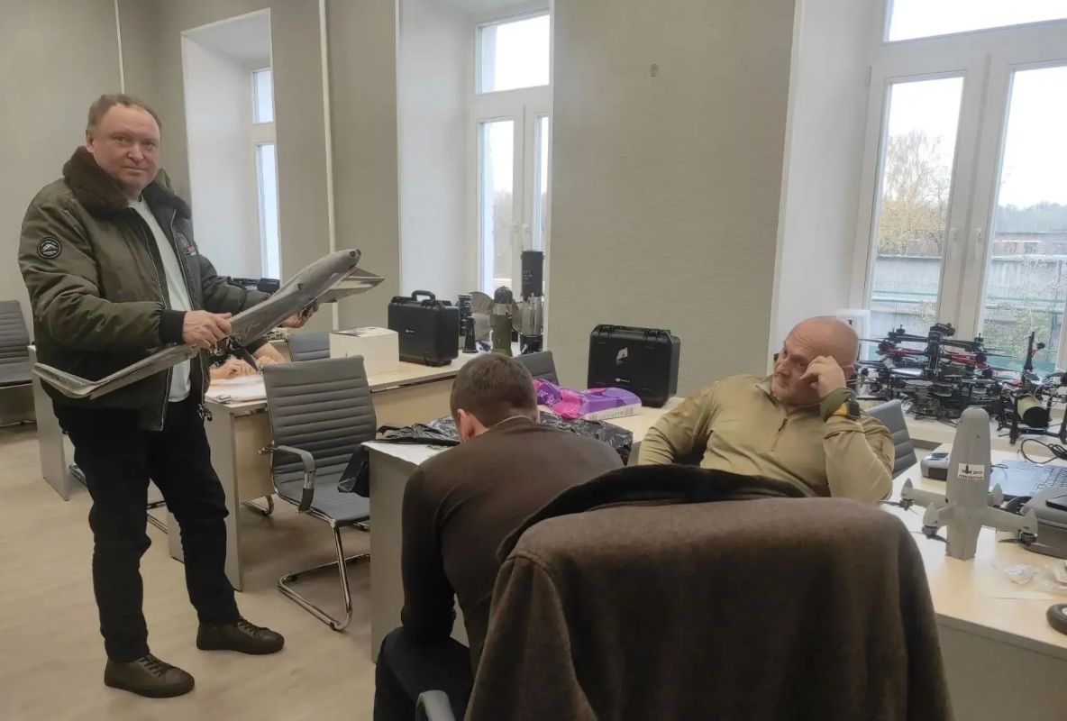Состоялась рабочая встреча руководителя Центра поддержки участников СВО и их семей Богородского округа Татьяны Пекаревой с депутатом Богородского округа Олегом Пушенком Состоялась рабочая встреча руководителя Центра поддержки участников СВО и их семей Богородского округа Татьяны Пекаревой с депутатом Богородского округа Олегом Пушенком