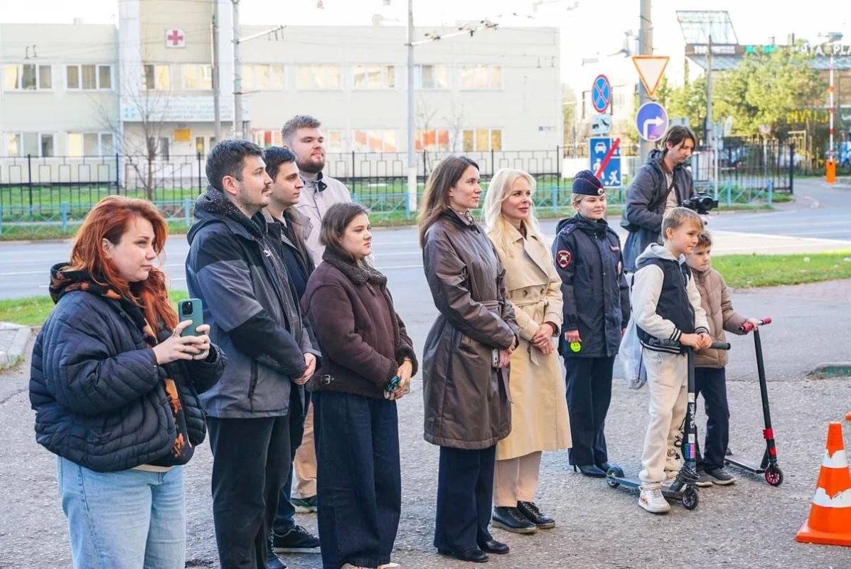 В Химках открыли первый мурал, посвященный безопасности дорожного движения! В Химках открыли первый мурал, посвященный безопасности дорожного движения!