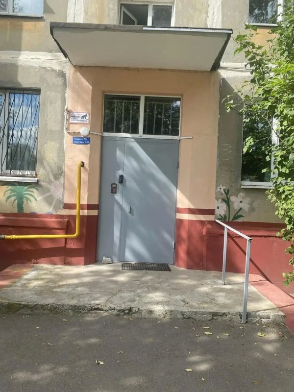 В Ногинске заметно преобразился многоквартирный дом на улице Ремесленной, 6 — во всех четырёх подъездах завершены масштабные работы по благоустройству В Ногинске заметно преобразился многоквартирный дом на улице Ремесленной, 6 — во всех четырёх подъездах завершены масштабные работы по благоустройству