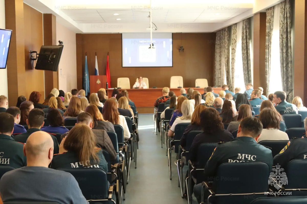 Единство в многообразии. В преддверии Дня народного единства и в рамках реализации культурно-просветительских мероприятий, личный состав Главного управления МЧС России по Московской области стал участником познавательной... Единство в многообразии. В преддверии Дня народного единства и в рамках реализации культурно-просветительских мероприятий, личный состав Главного управления МЧС России по Московской области стал участником познавательной...