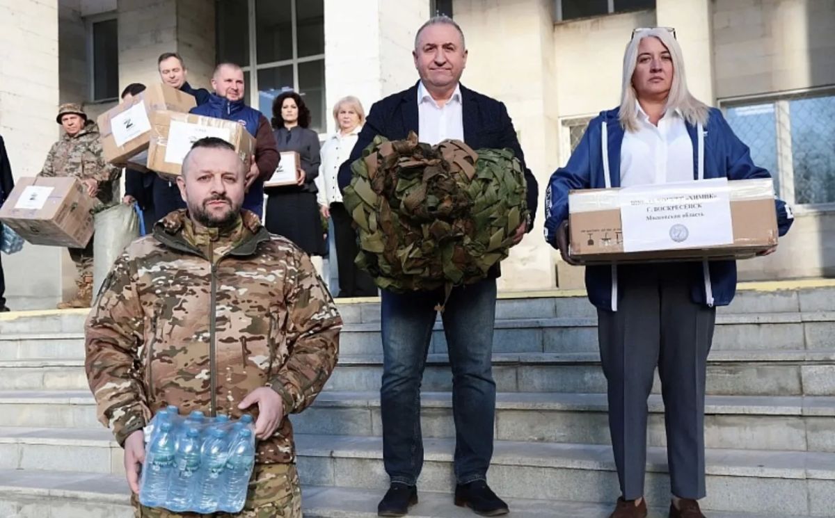 Воскресенцы отправили очередной гуманитарный груз для защитников в зону СВО Воскресенцы отправили очередной гуманитарный груз для защитников в зону СВО